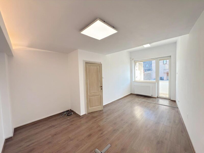 Dorobanti, zona Beller, spatiu birou, 3 camere, cladire 2005