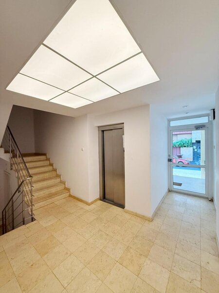 Dorobanti, zona Beller, spatiu birou, 3 camere, cladire 2005