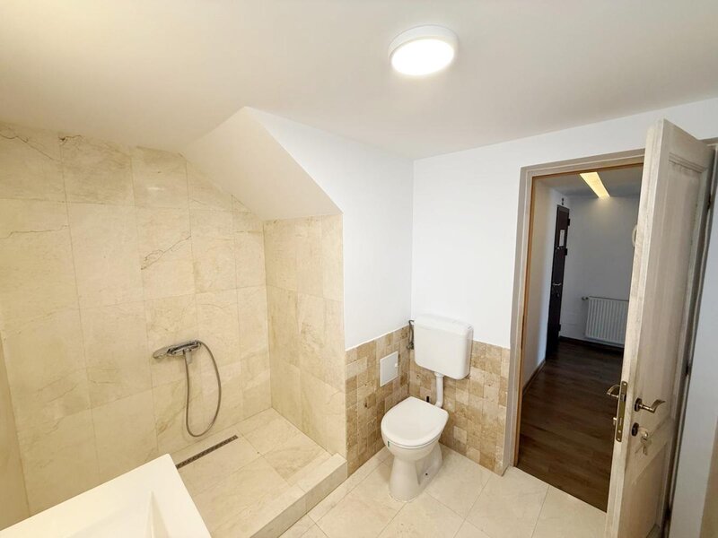 Dorobanti, zona Beller, spatiu birou, 3 camere, cladire 2005