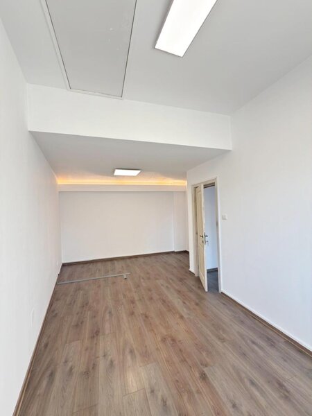 Dorobanti, zona Beller, spatiu birou, 3 camere, cladire 2005