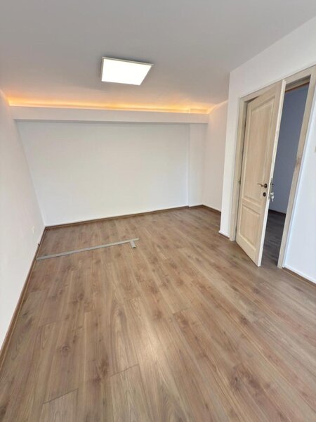 Dorobanti, zona Beller, spatiu birou, 3 camere, cladire 2005