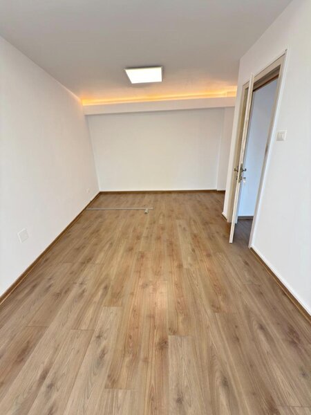 Dorobanti, zona Beller, spatiu birou, 3 camere, cladire 2005